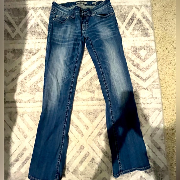 25/31 1/2 BKE Jeans - Picture 2 of 3